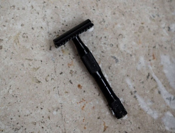 Safety Razor Instructions | well kept